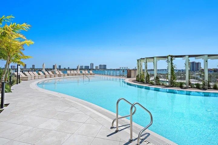 220 Lake Shore Dr unit 2212-34
