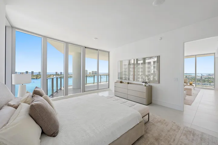 220 Lake Shore Dr unit 2212-2
