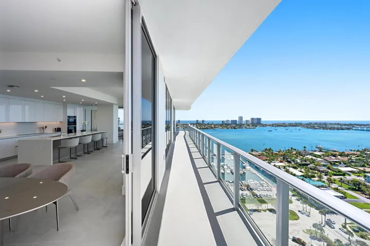 220 Lake Shore Dr unit 2212-33