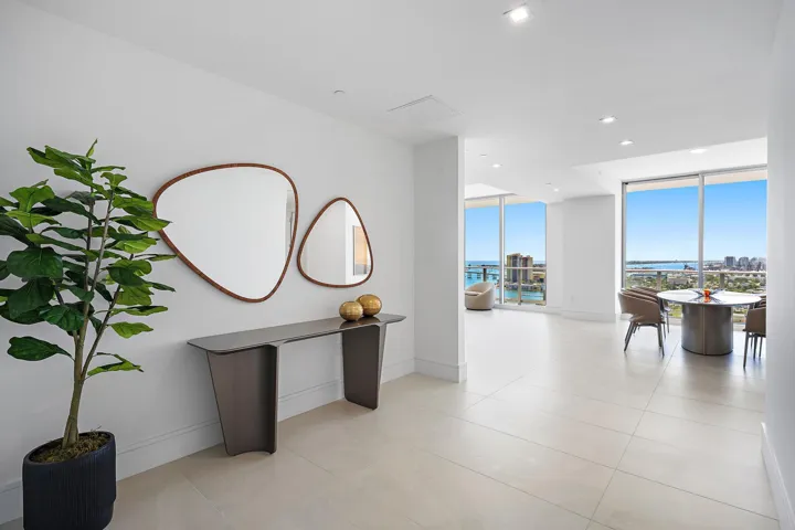 220 Lake Shore Dr unit 2212-21