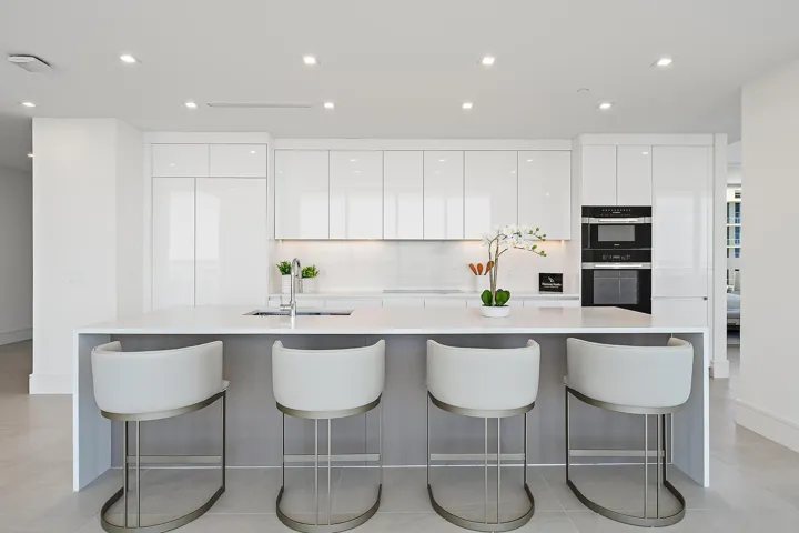 220 Lake Shore Dr unit 2212-12