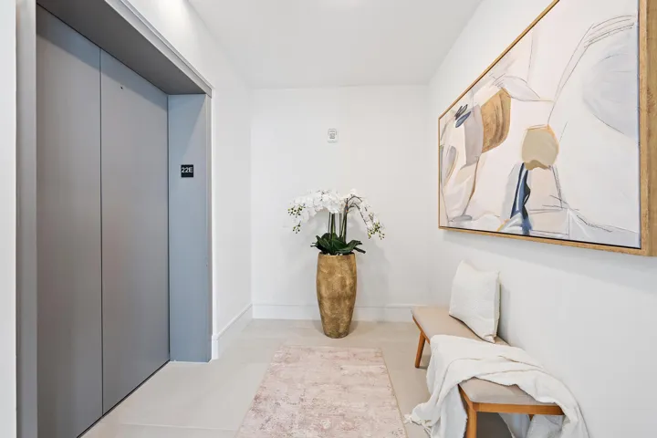 220 Lake Shore Dr unit 2212-20