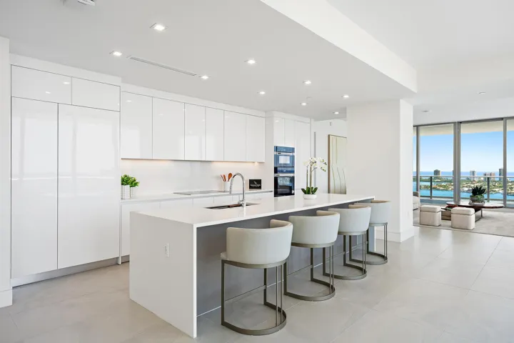 220 Lake Shore Dr unit 2212-19