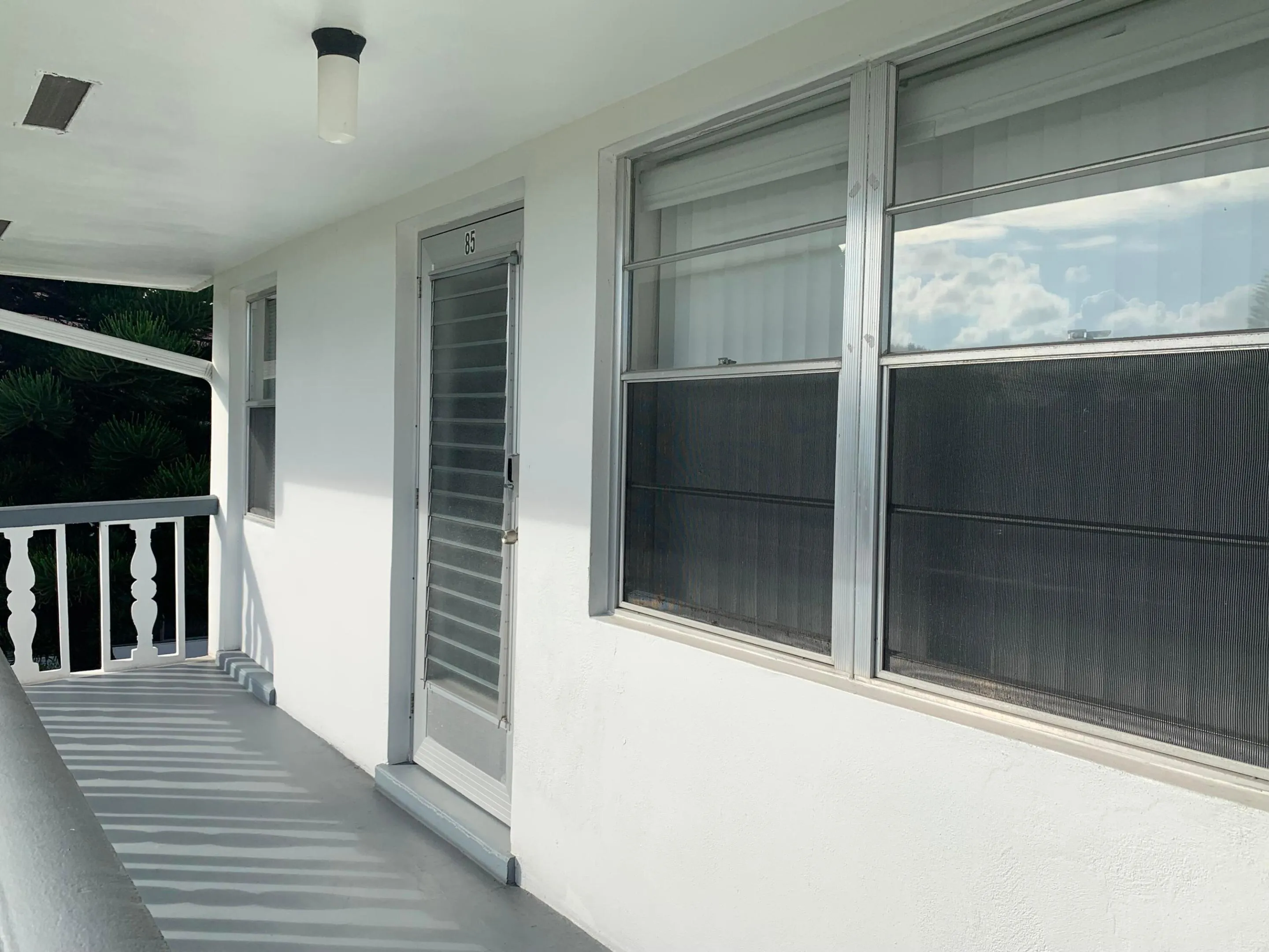 CORNER