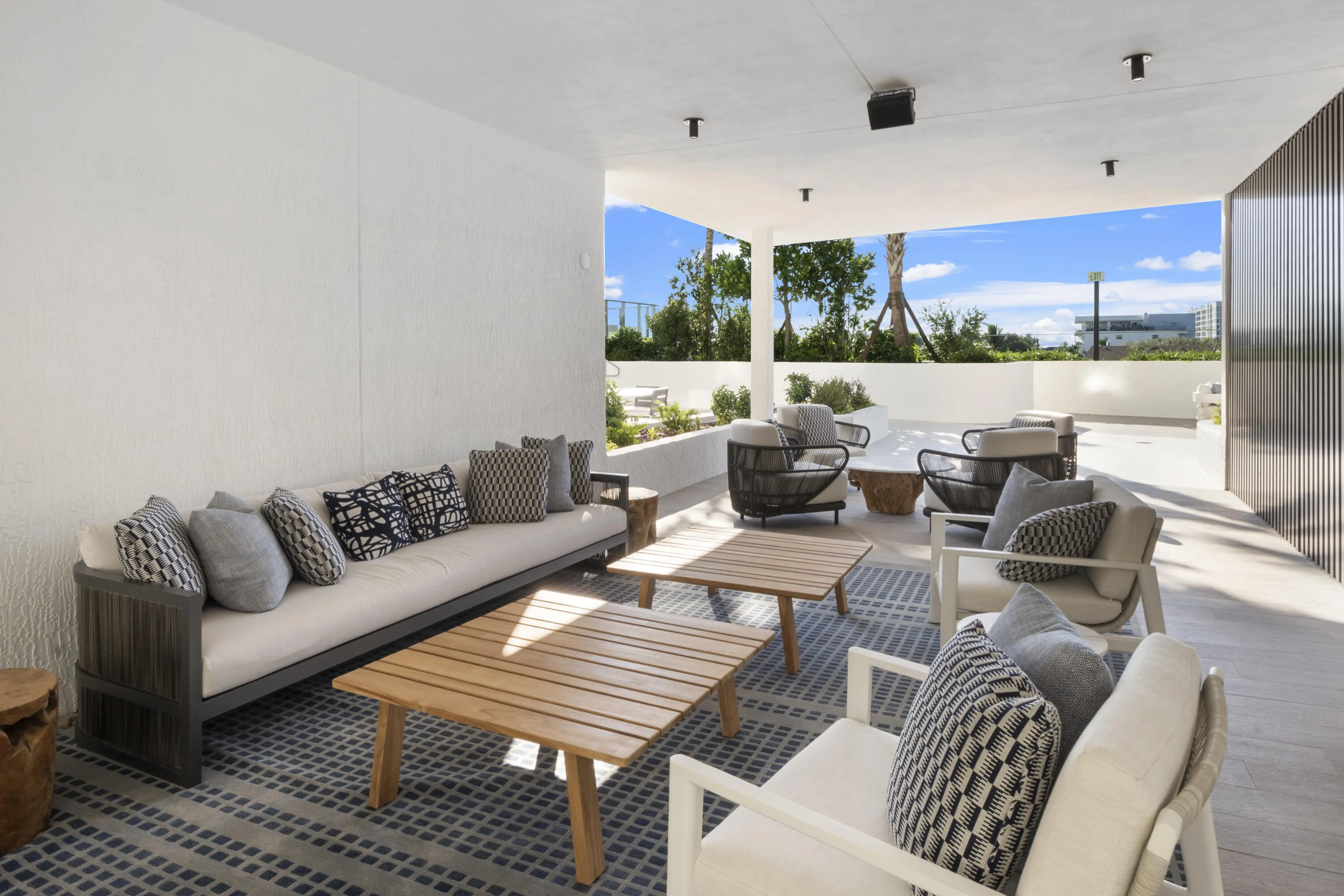 Westside Amenity Deck