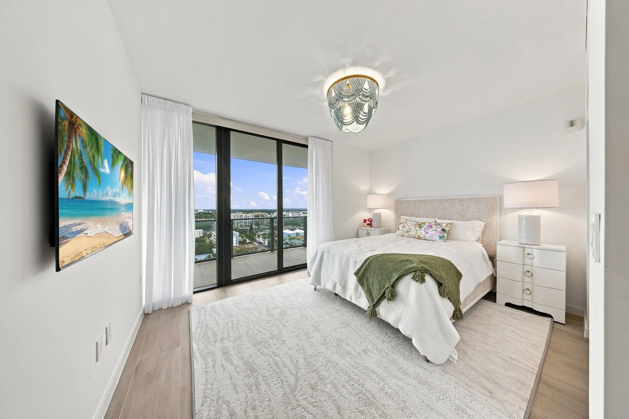 2nd Ensuite Bedroom