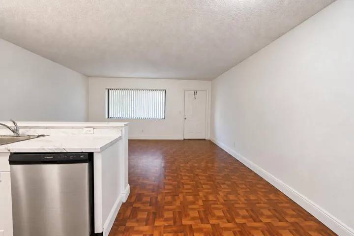 1509 living