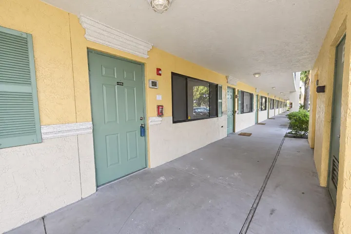 1509 front door