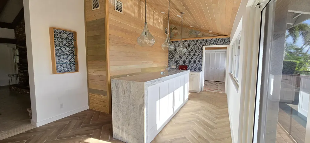Beautiful bar with storage water views
