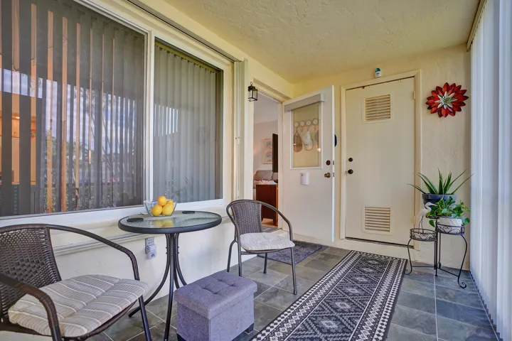 Screened Patio