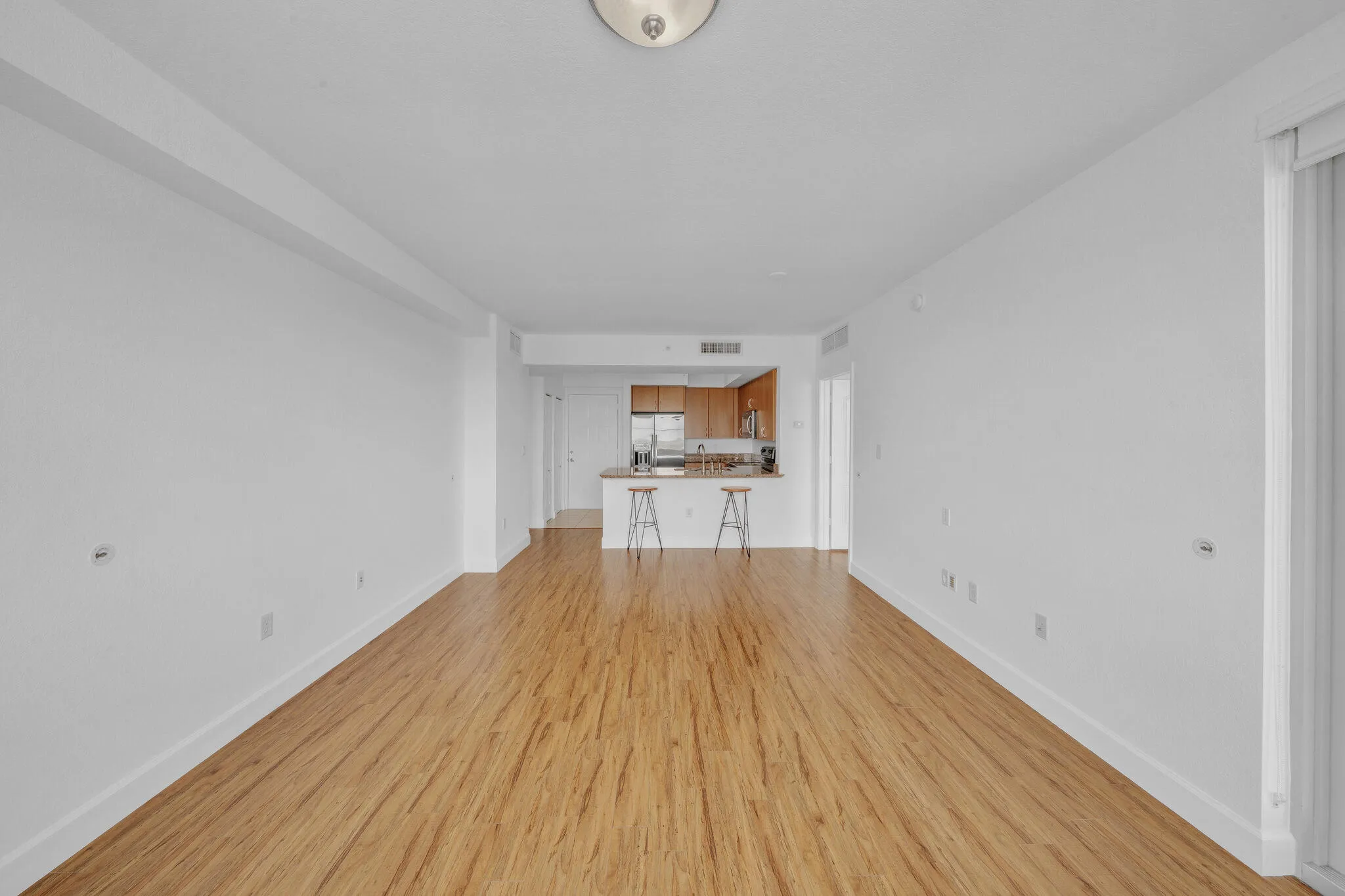 7 Living Area (4)