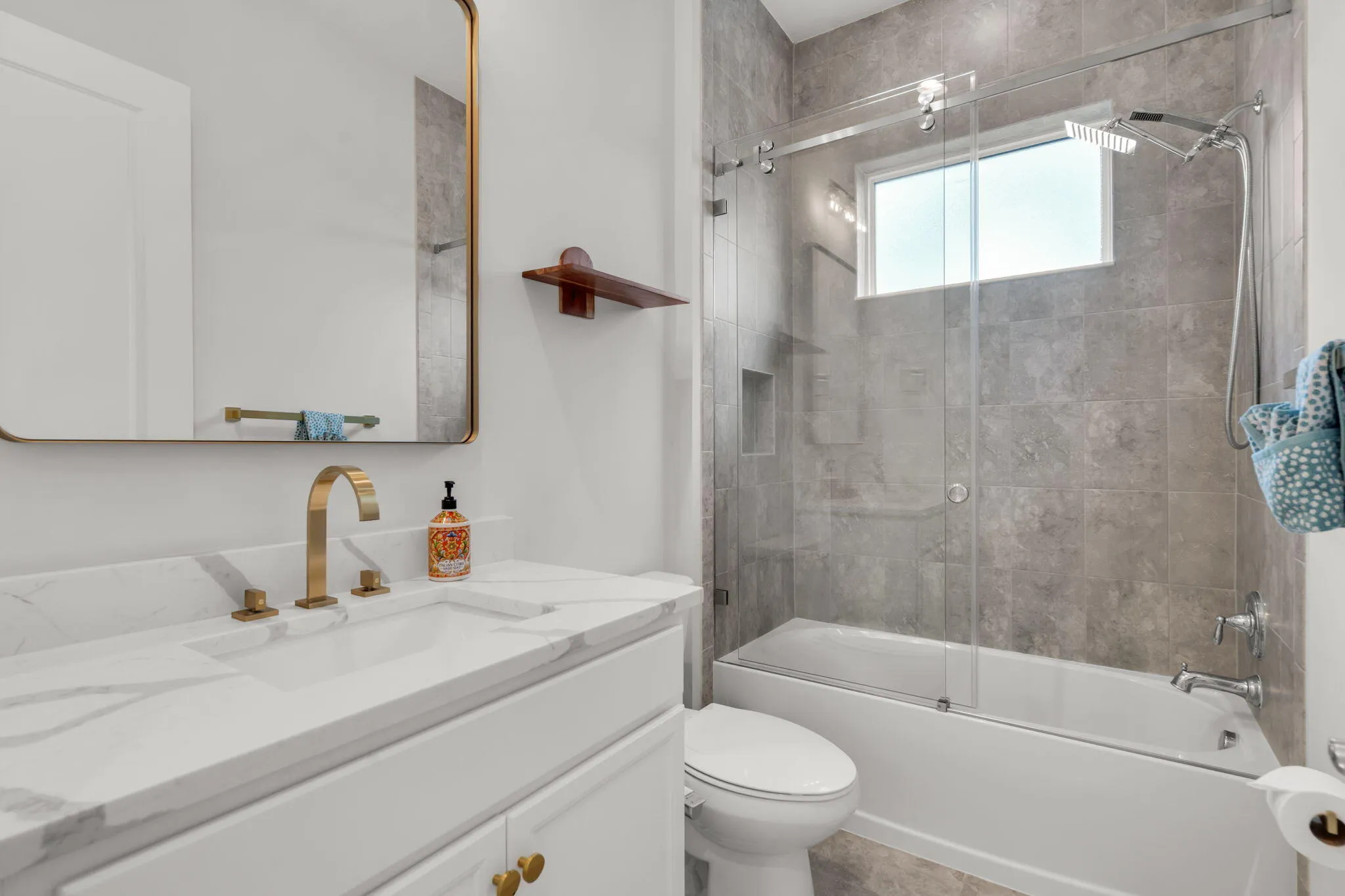 27-web-or-mls-15447Orchard-25