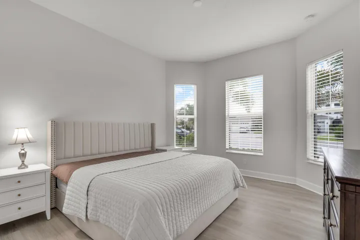 25-web-or-mls-15447Orchard-23