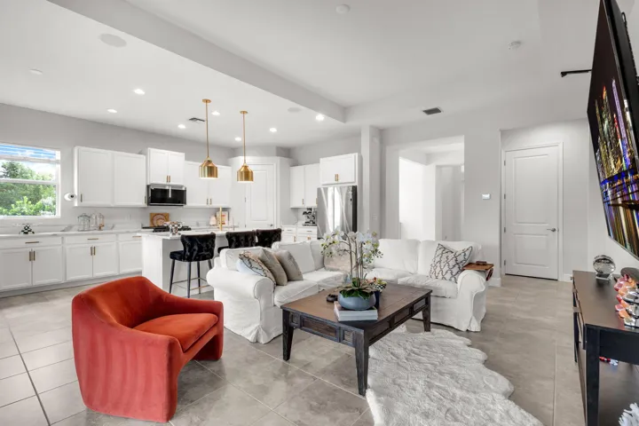 10-web-or-mls-15447Orchard-9