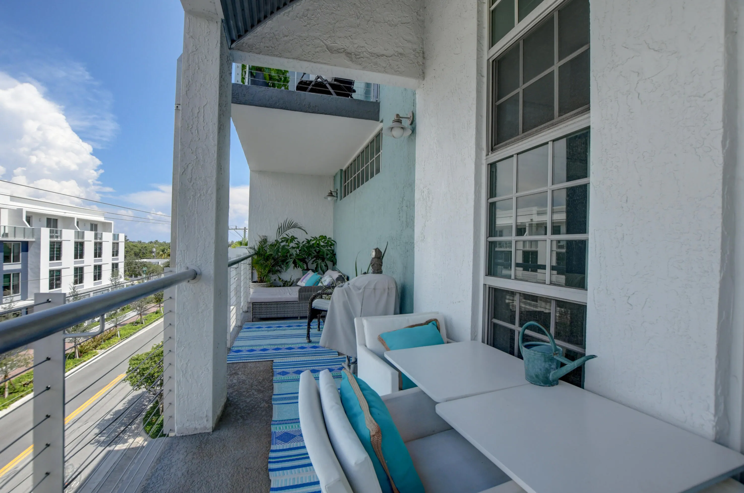 balcony long area