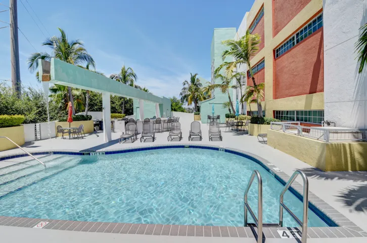 pool area-grnd