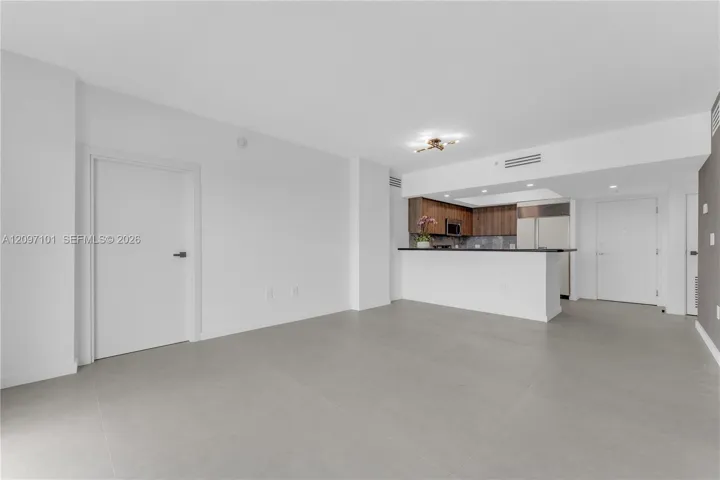 Living room/dining