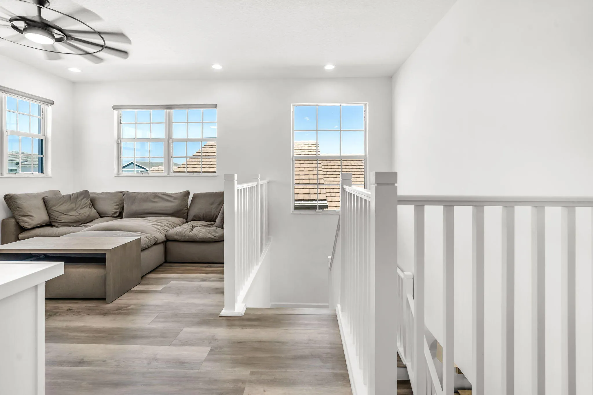 20-web-or-mls-19557Broad-20