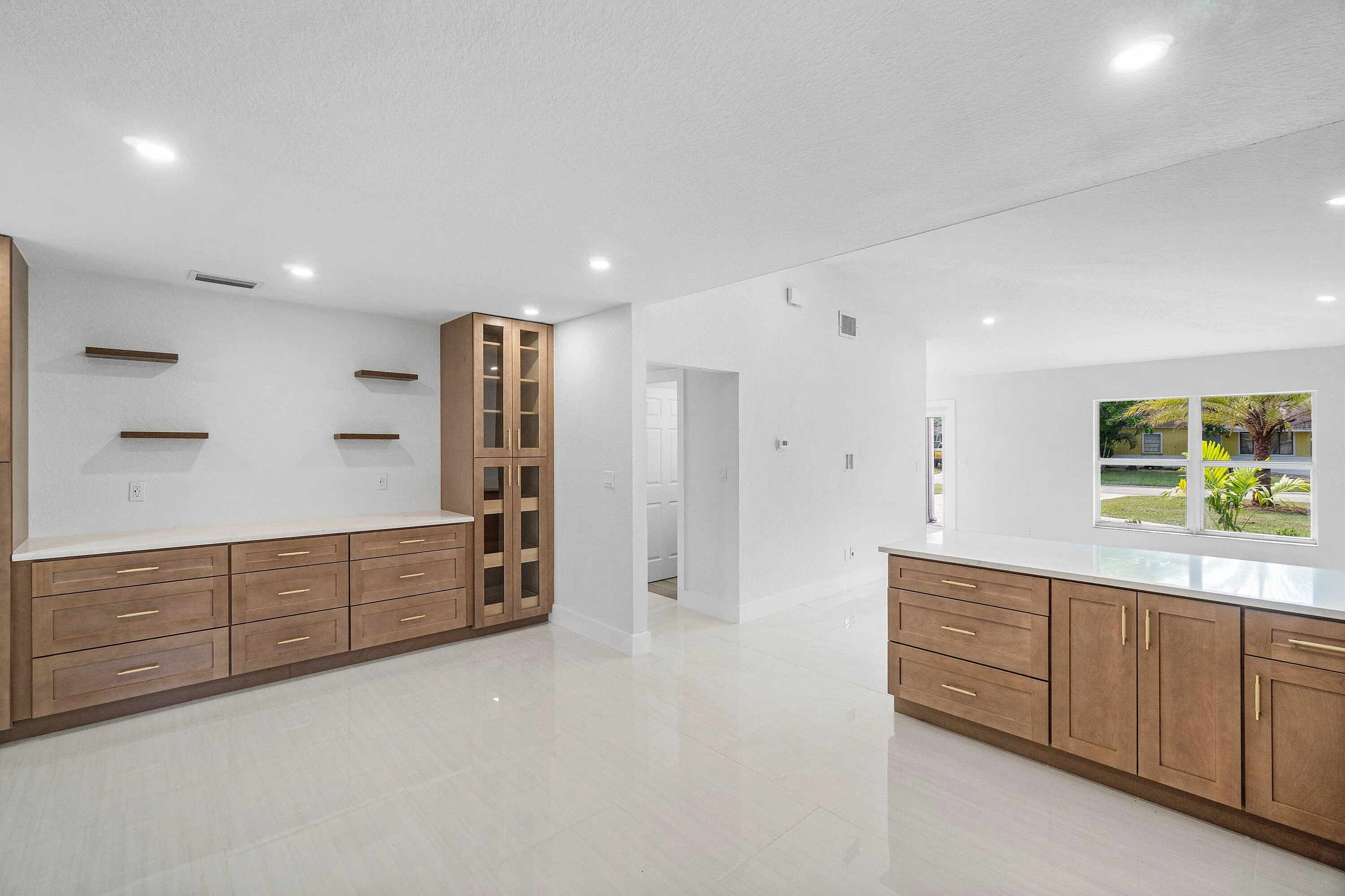 017-4879LincolnRoad-DelrayBeach-FL-33445
