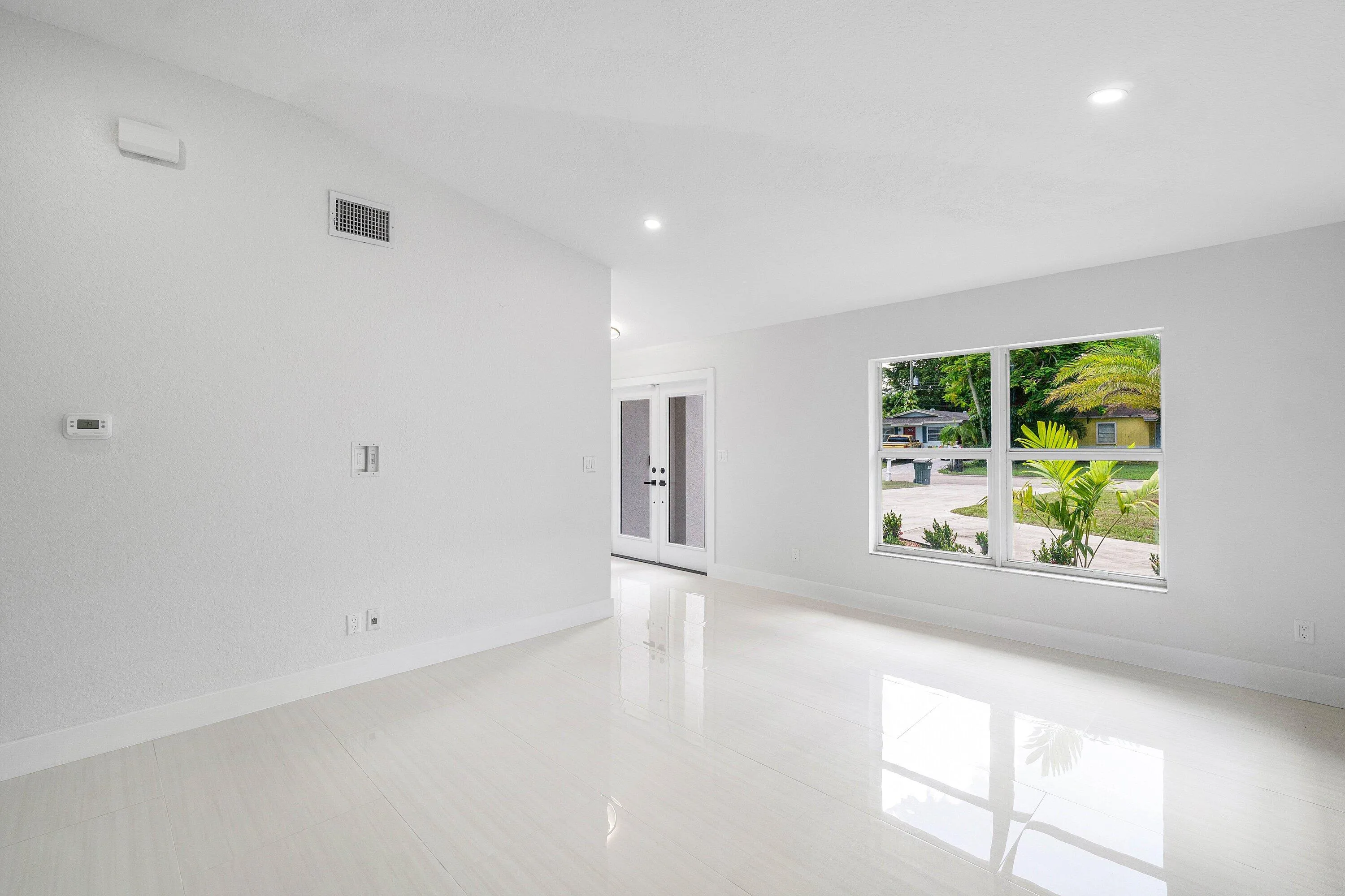007-4879LincolnRoad-DelrayBeach-FL-33445