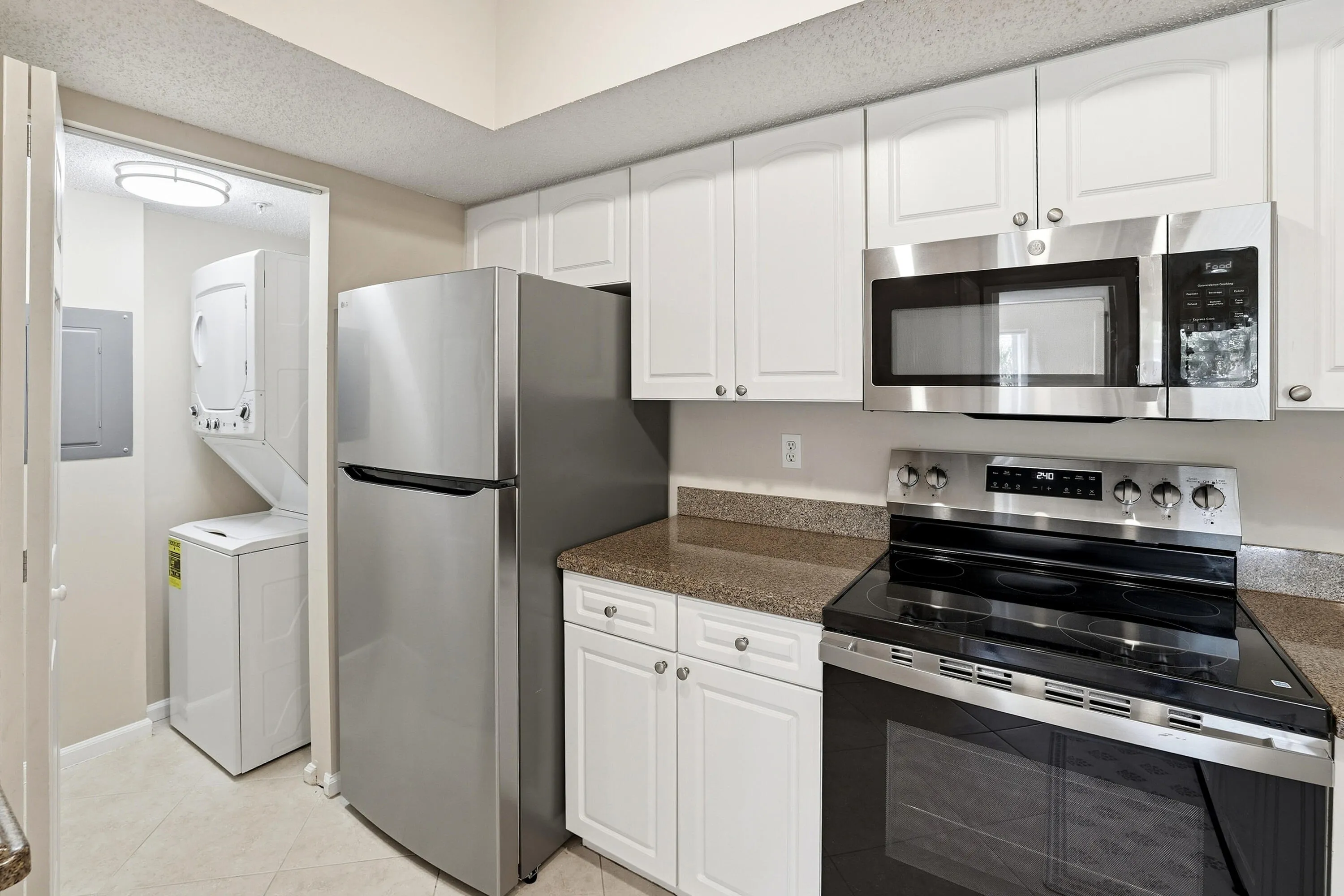Newer Washer/Dryer