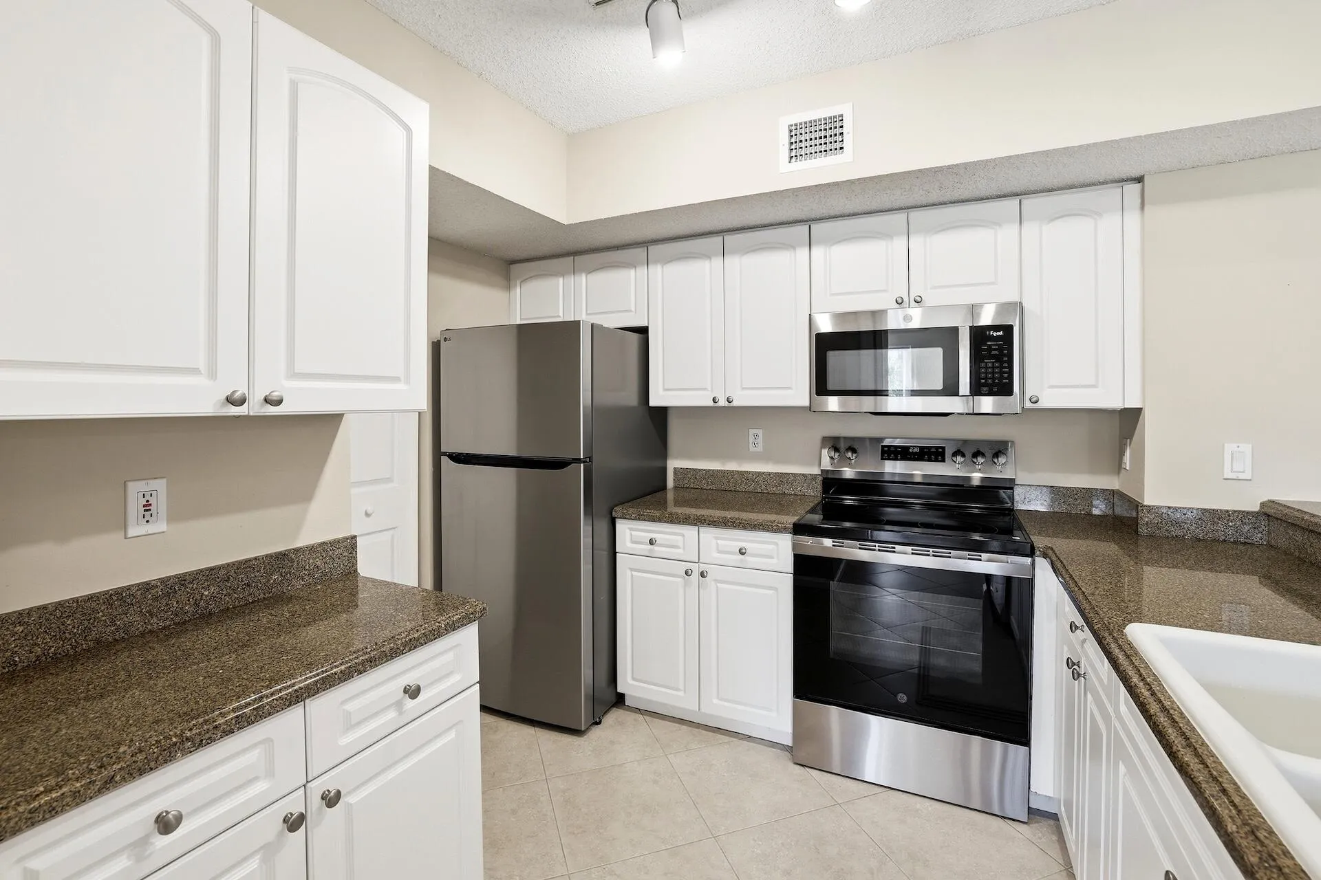 2025 SS Appliances