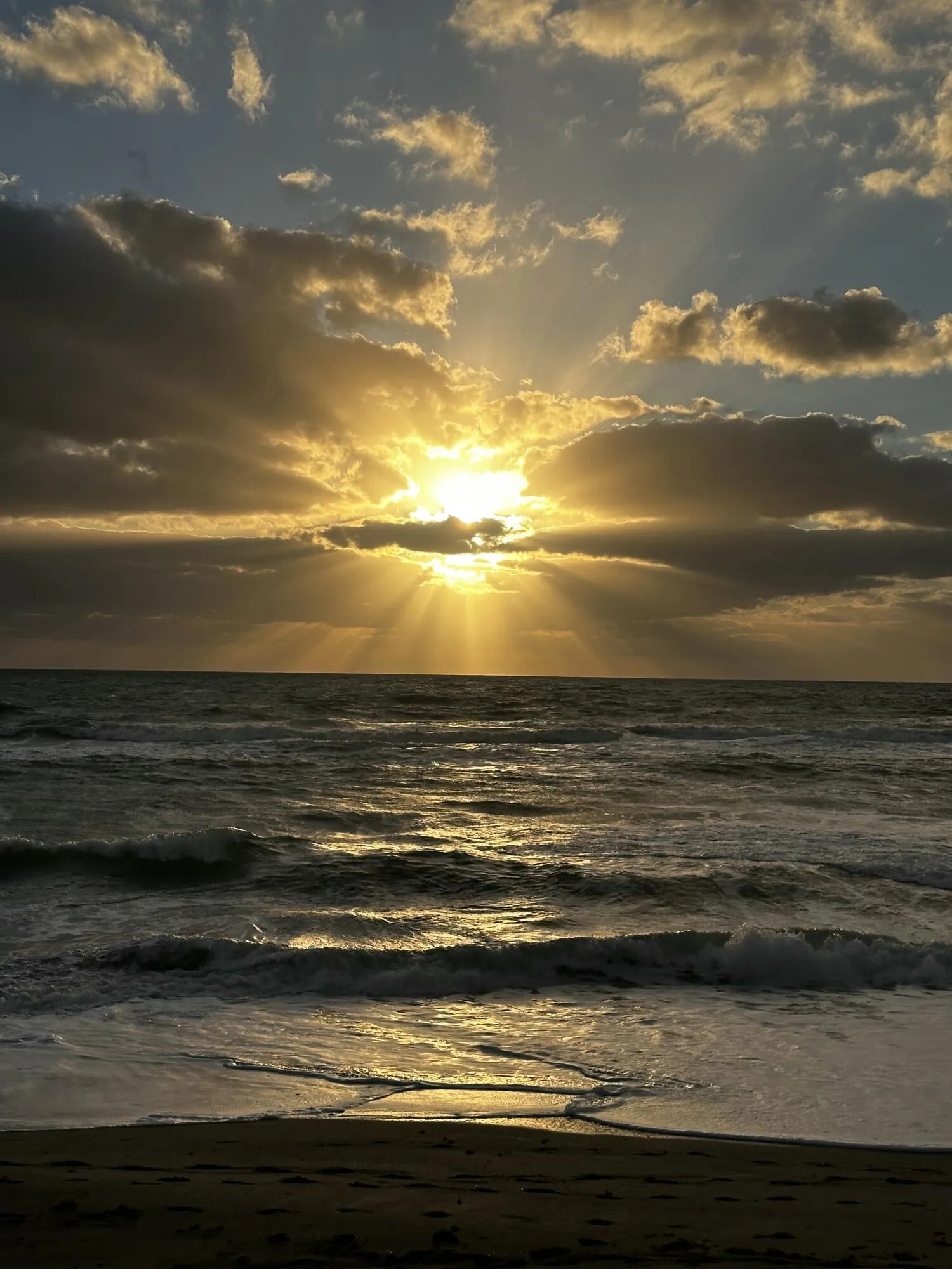 Sunrise from Jupiter Beach at Carlin Park
