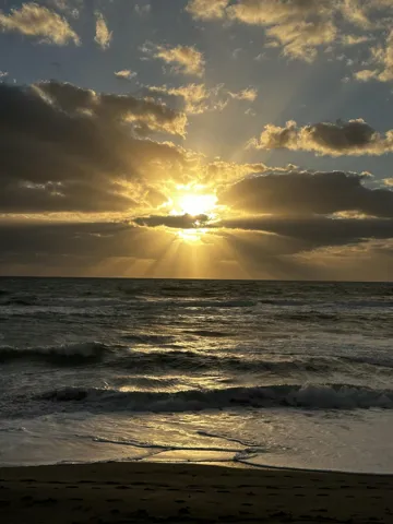 Sunrise from Jupiter Beach at Carlin Park