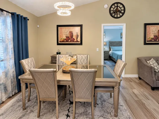 Formal Dining