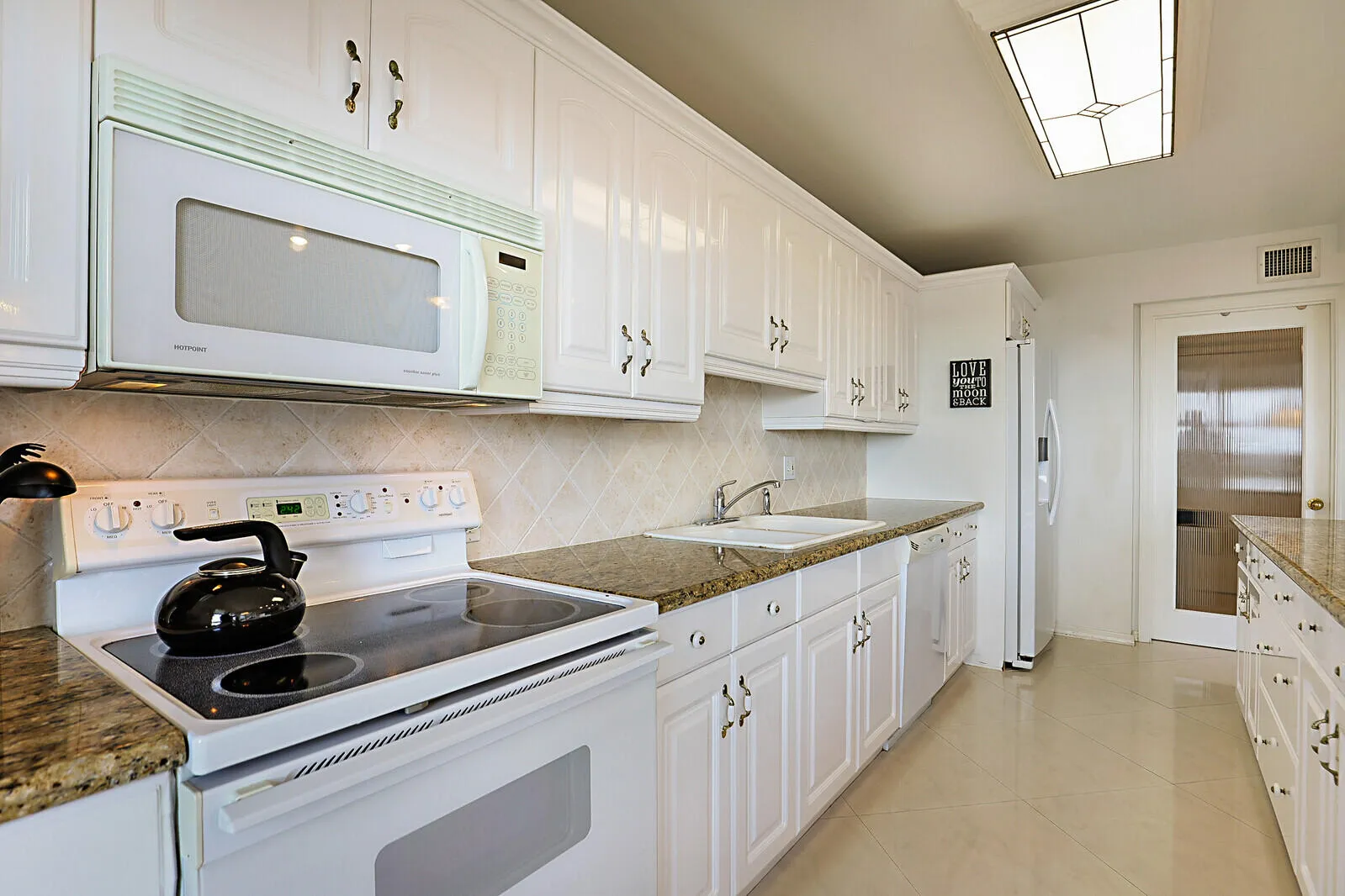 17_4280_Galt_Ocean_Drive_15_E17_mls