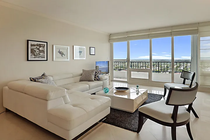 10_4280_Galt_Ocean_Drive_15_E10_mls