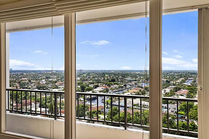 12_4280_Galt_Ocean_Drive_15_E12_mls