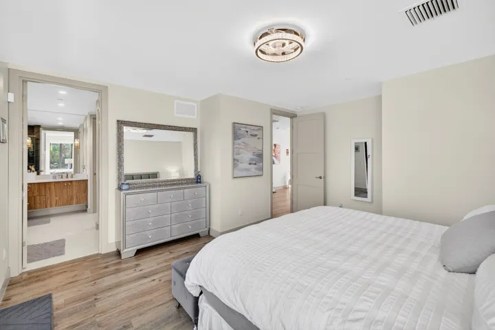 38-web-or-mls-699A8575