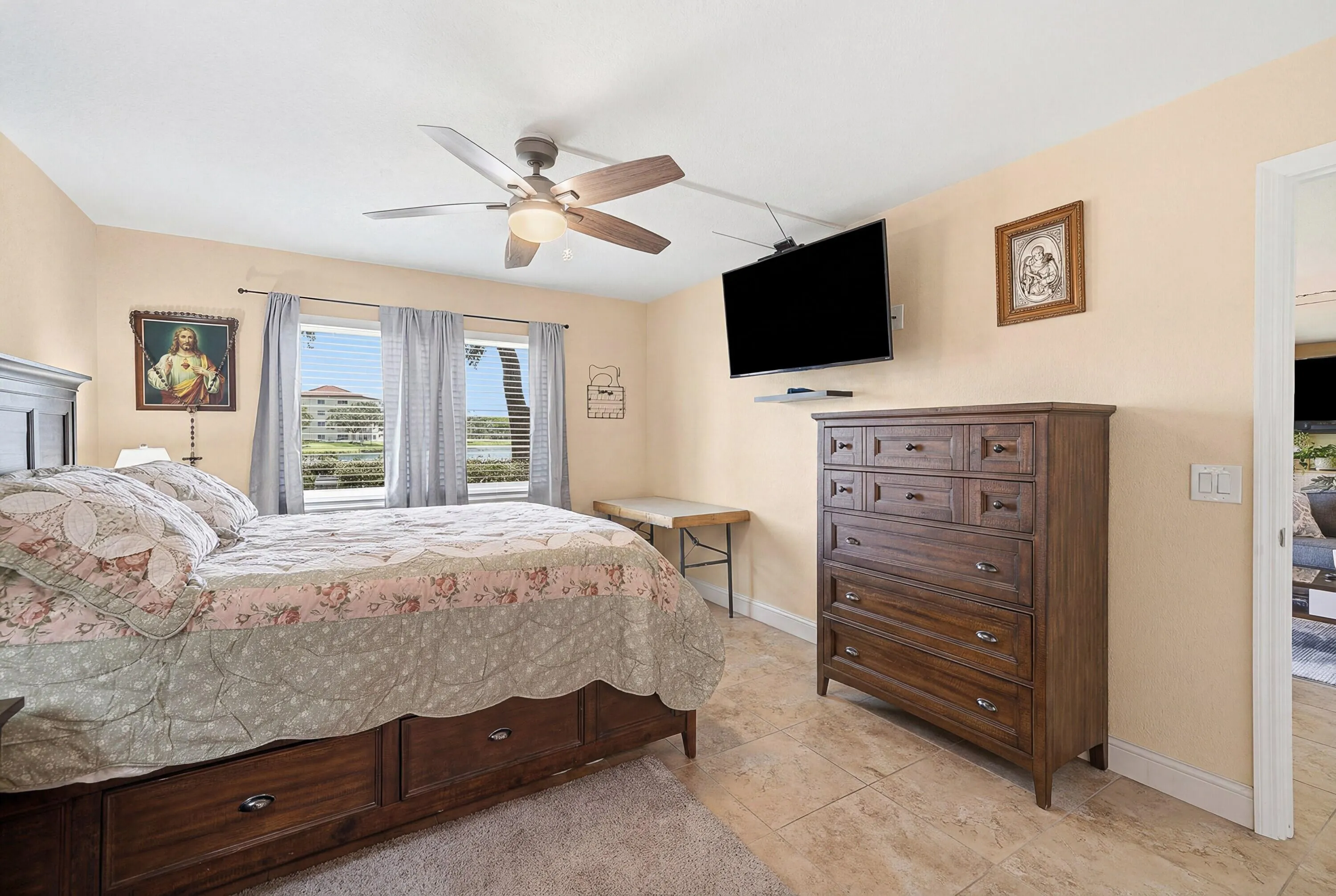 Master bedroom