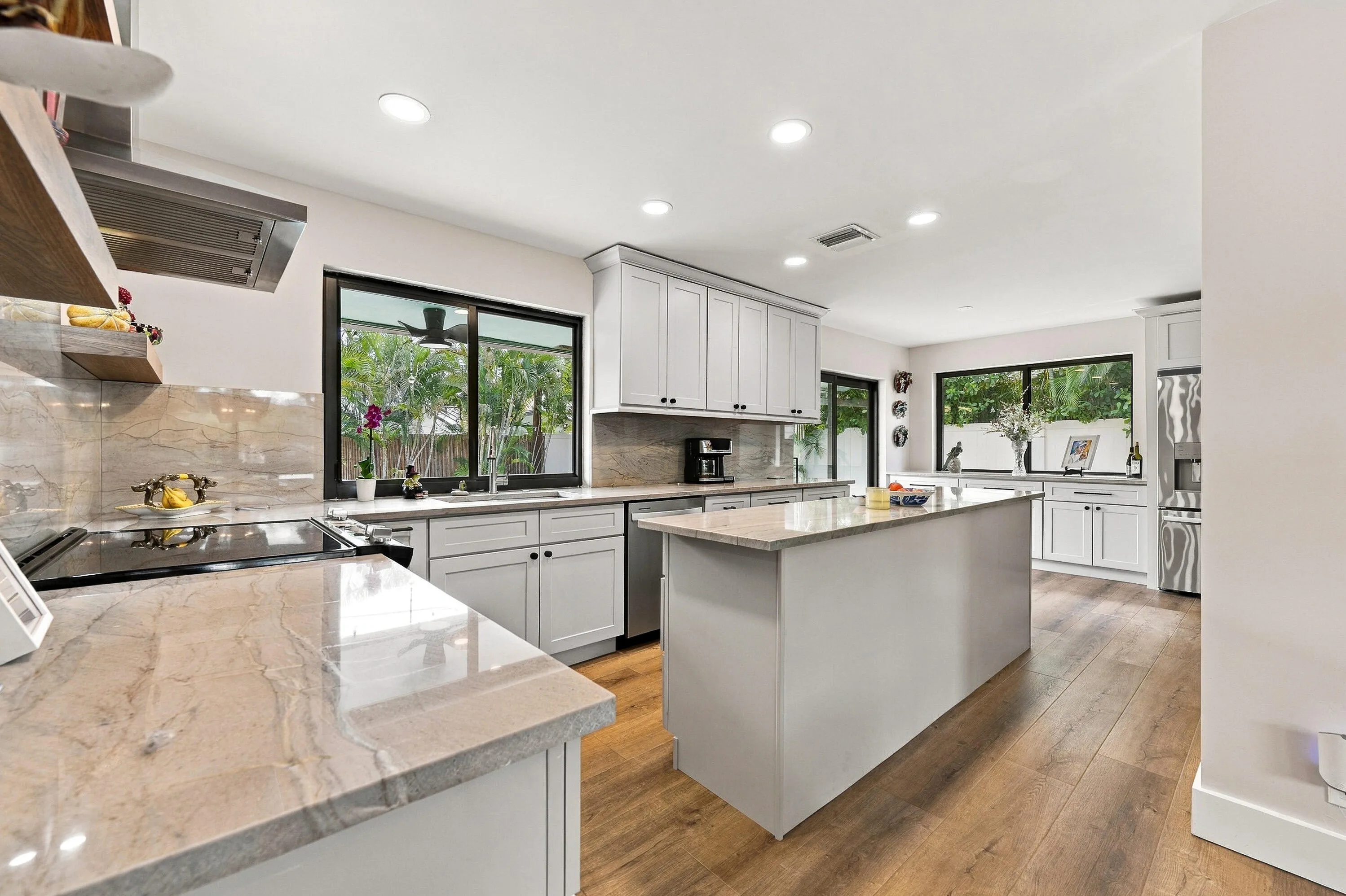 Newly Renovated Kitchen