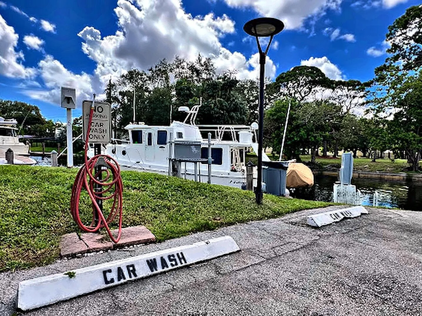 10-car-wash-and-marina