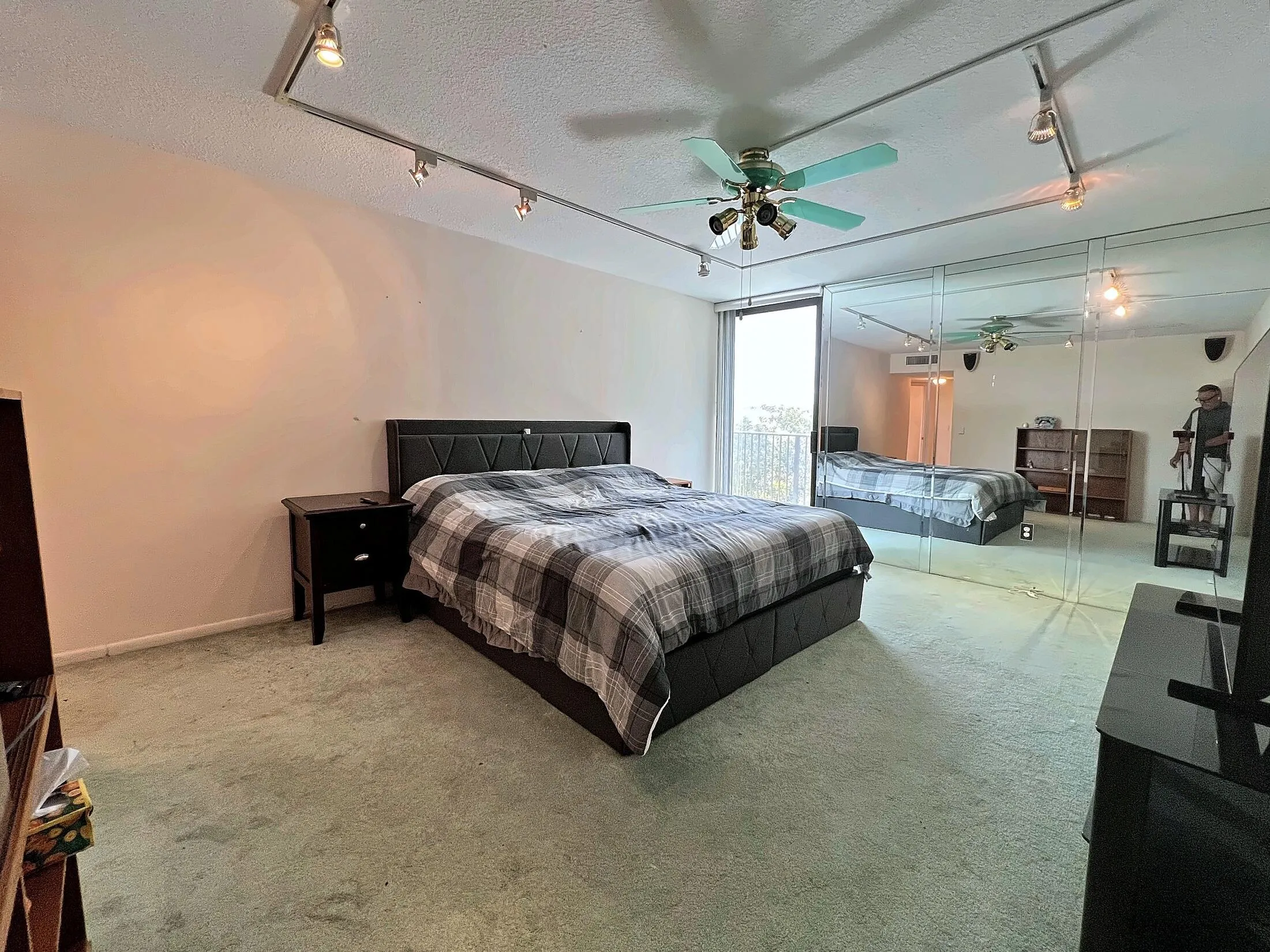 47-bedroom-3