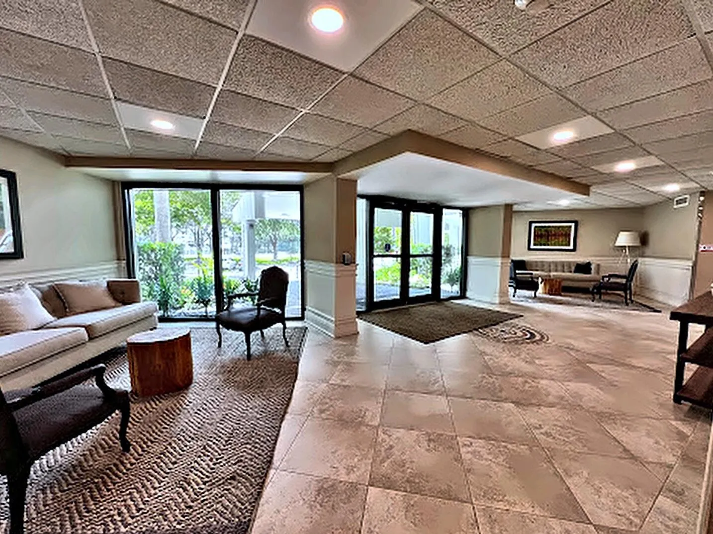 19-lobby