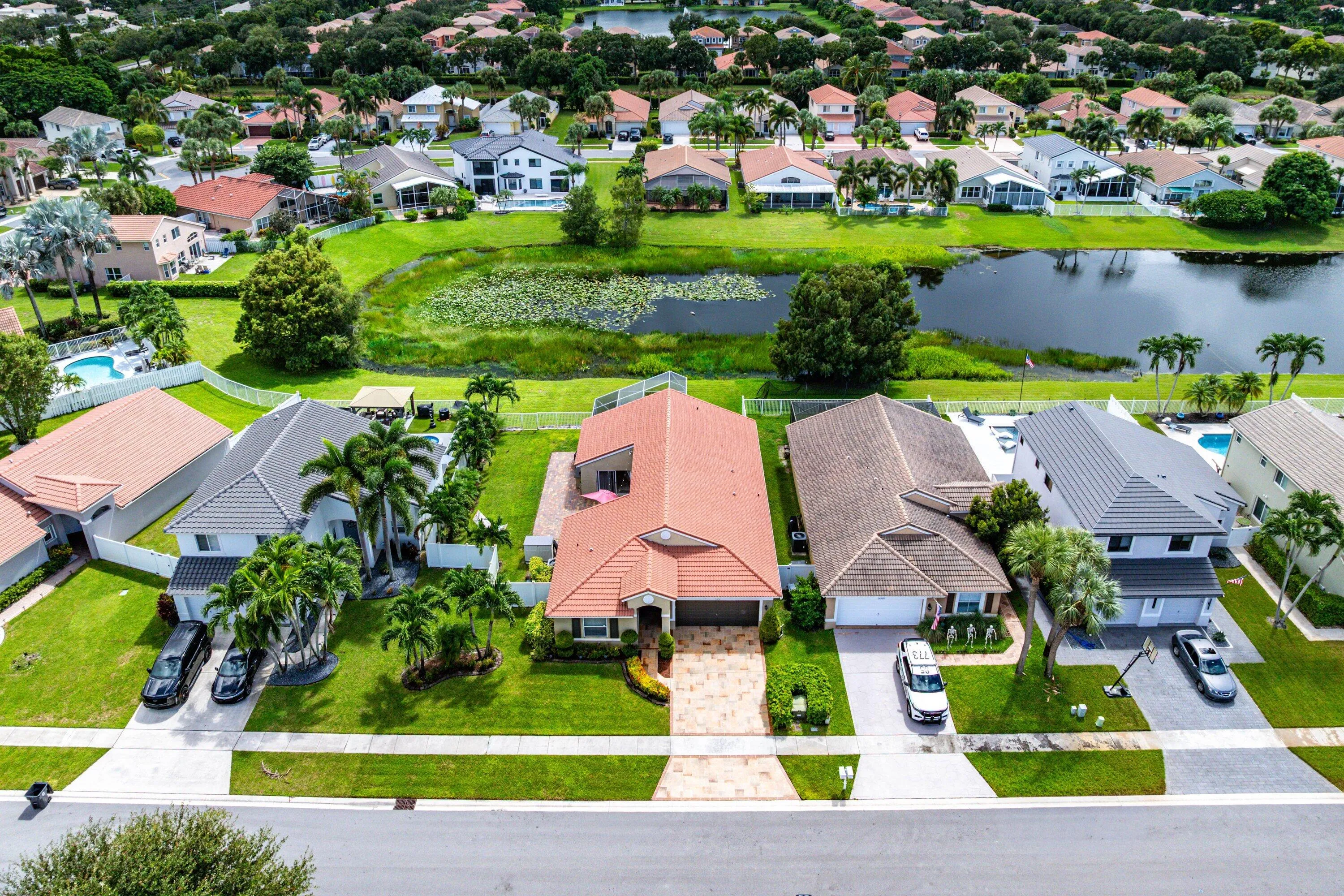 037-5054PrairieDunesVillageCircle-LakeWo