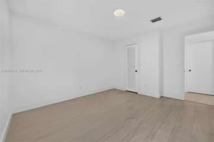 AND 2ND WALK-IN CLOSET.Digitally decluttered using AI.