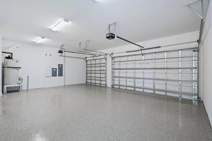 20211221041855477935000000-o
