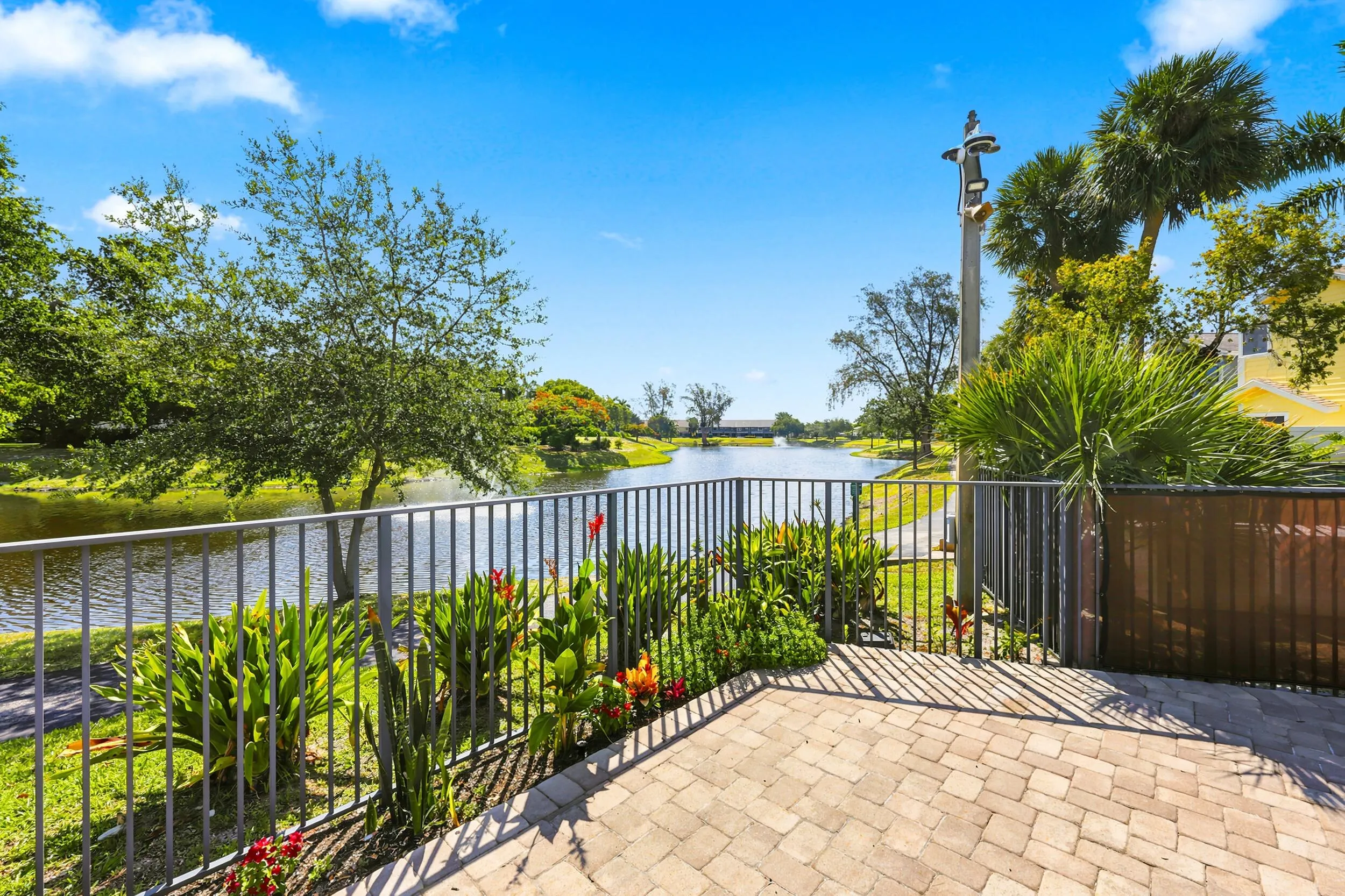 Fairfield at Boca is a gated community in the heart of Central Boca Raton, conveniently located near the mall, FAU, upscale dining, and premier shopping. Residents enjoy a beautiful lakefront clubhouse, a waterfront community pool and hot tub, tennis courts, and a walking path providing direct access to Boca Center.
