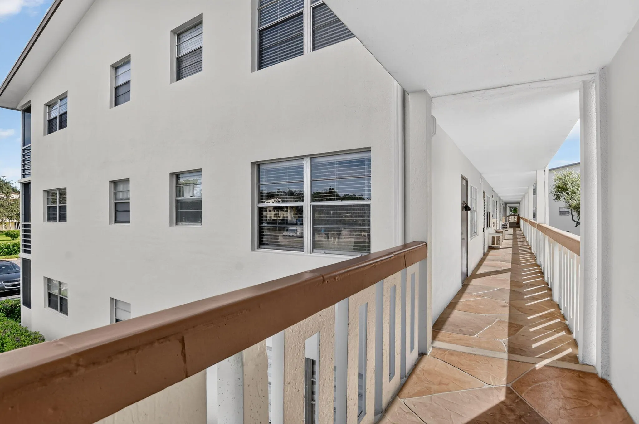 Corner apt and walk way