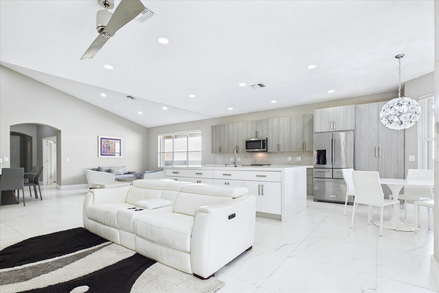 Open Concept Floor plan
