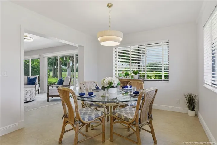 Breakfast nook