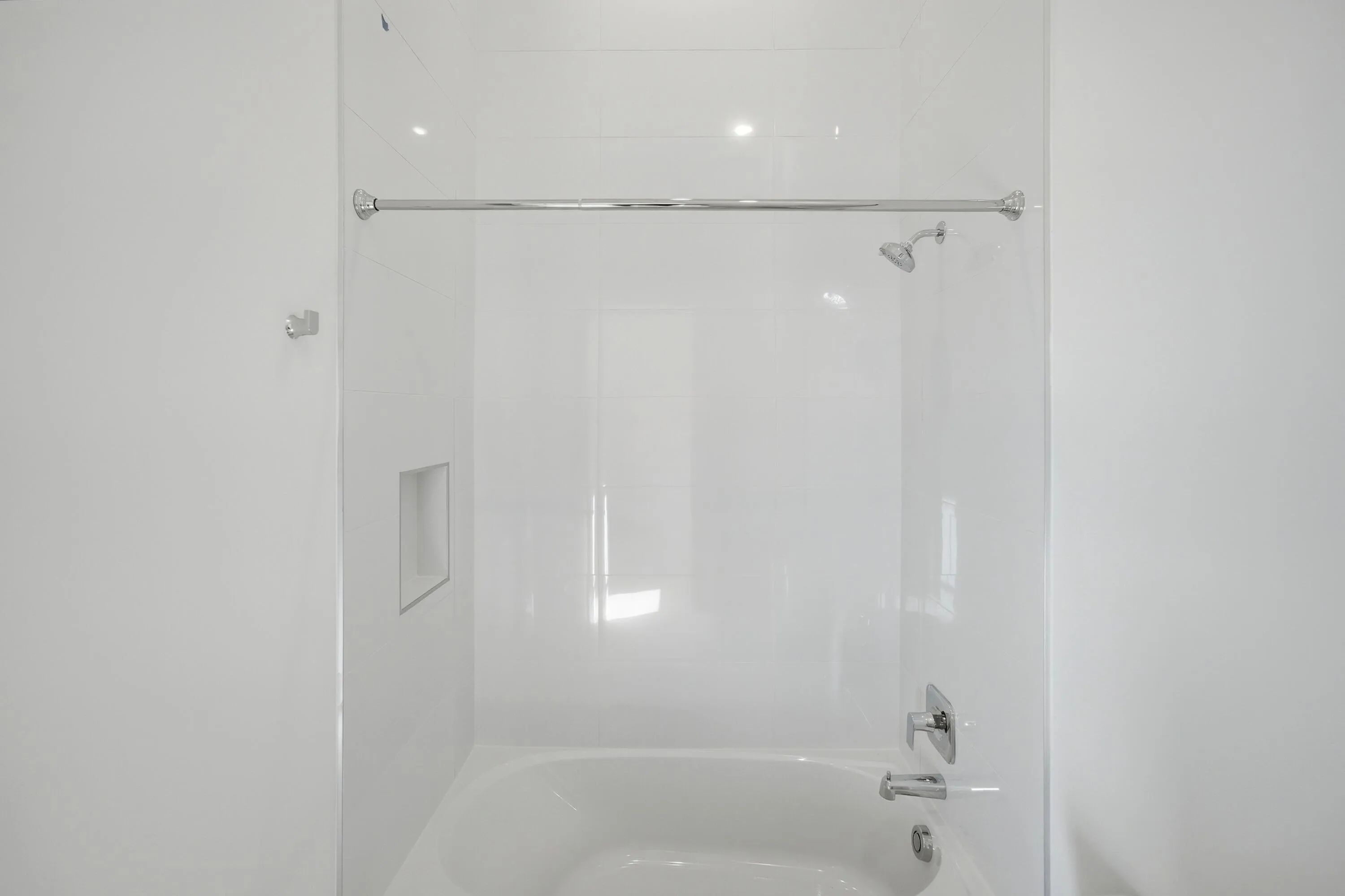 Prices, dimensions and features may vary and are subject to change. Photos are for illustrative purposes only.