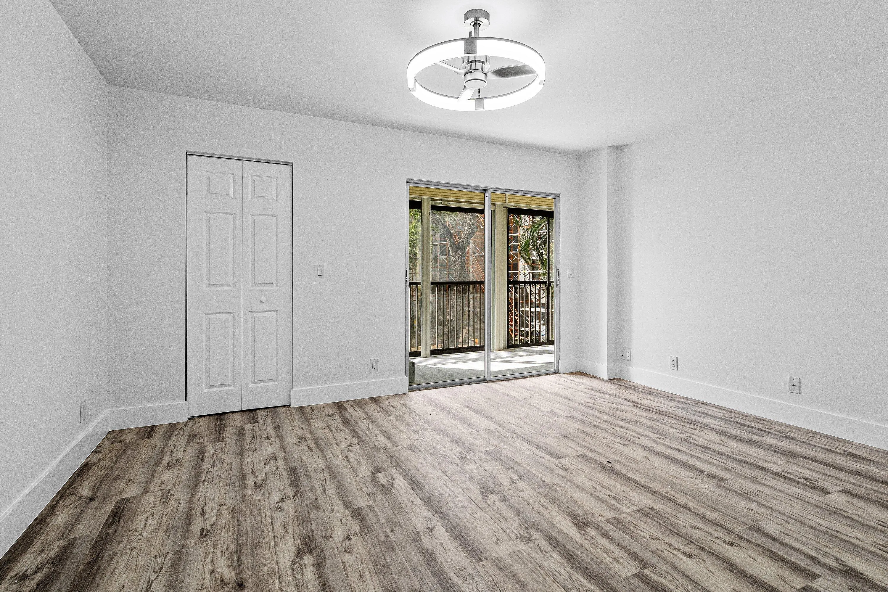 016-6585KensingtonLane-207-DelrayBeach-F