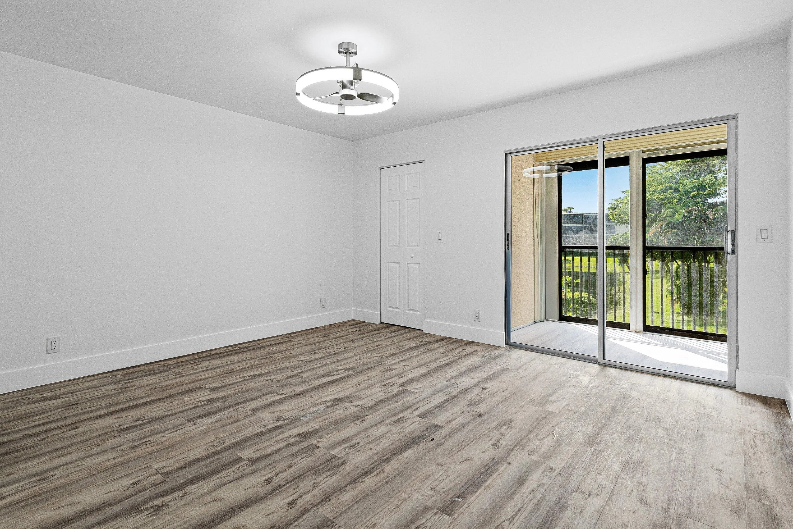 013-6585KensingtonLane-207-DelrayBeach-F