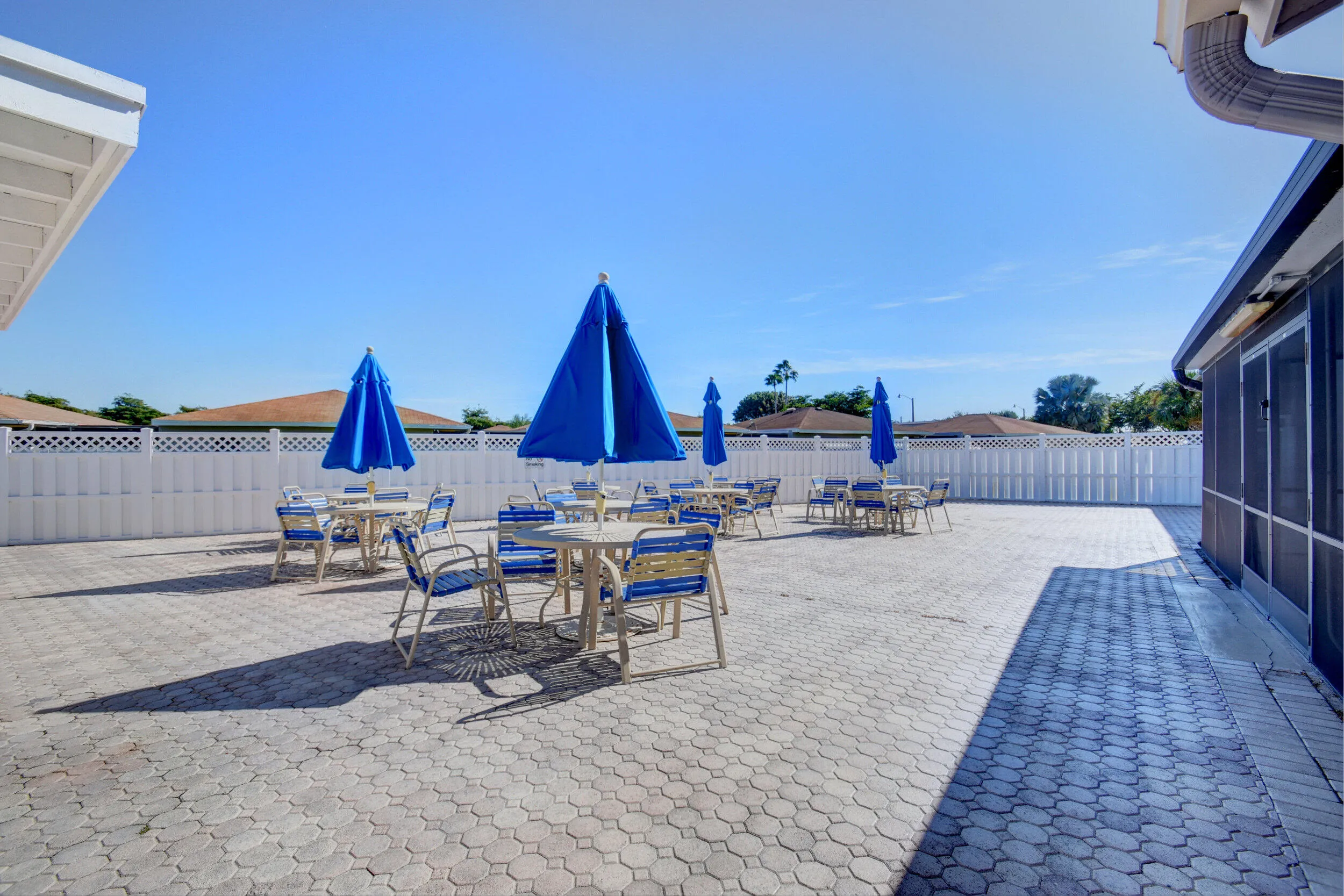 51_camelot village (12)