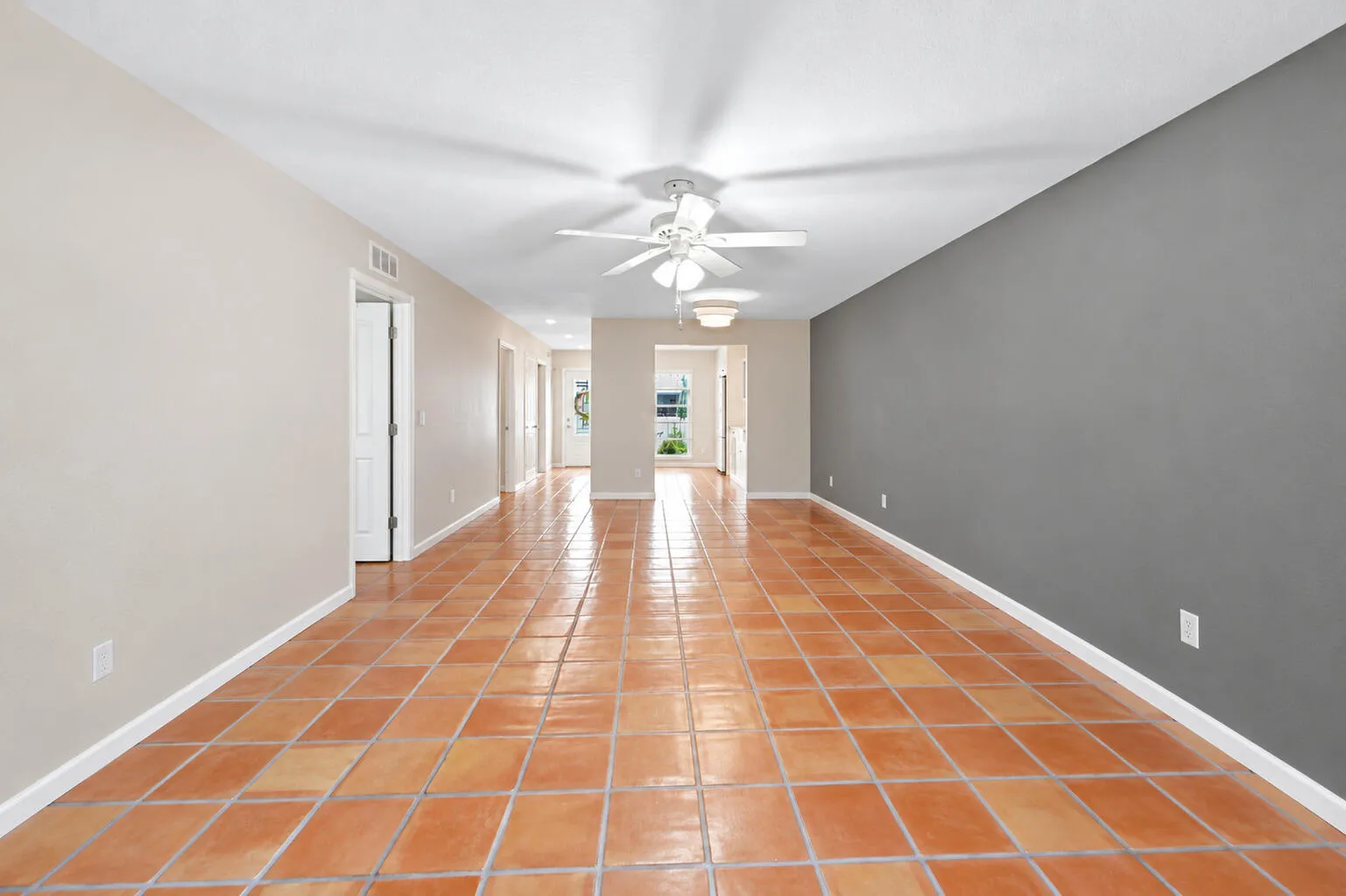09_Living_Room_03